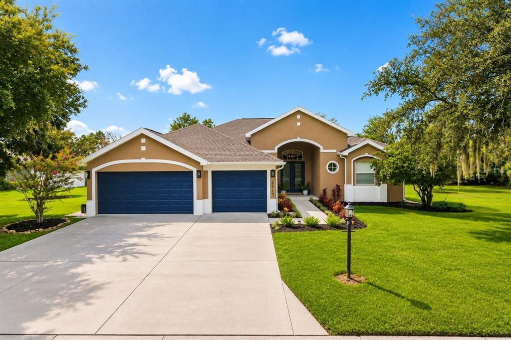 For Sale: $735,000 (4 beds, 3 baths, 2817 Square Feet)