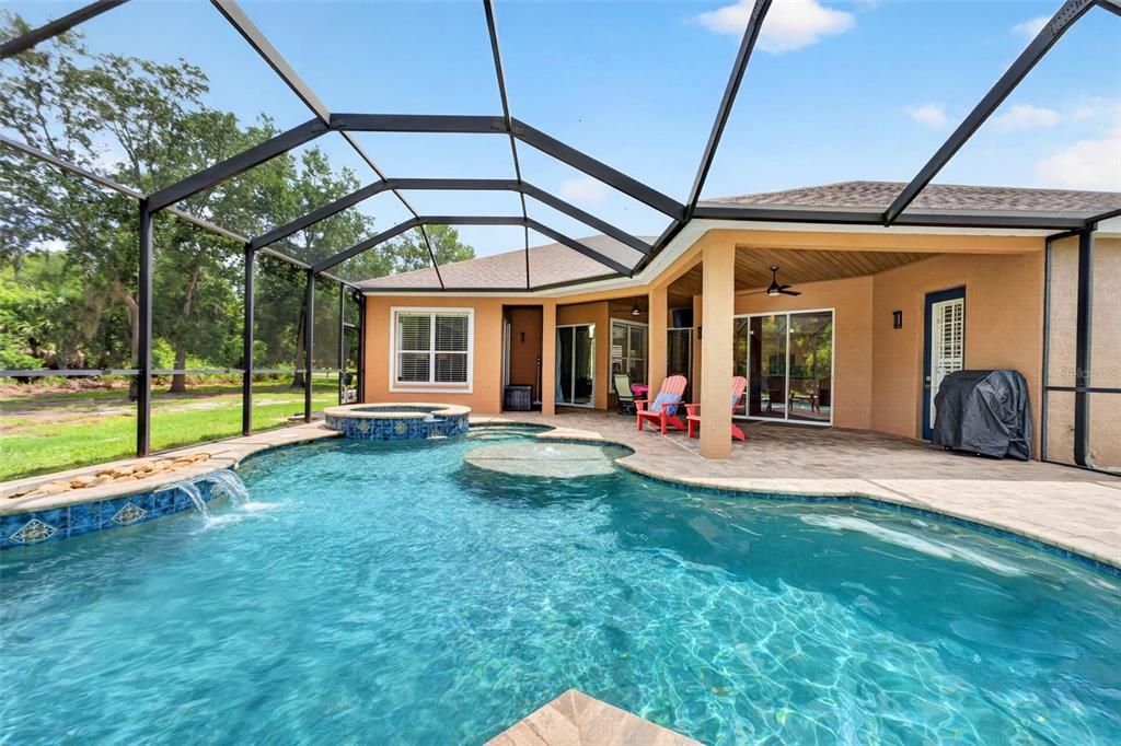 For Sale: $735,000 (4 beds, 3 baths, 2817 Square Feet)