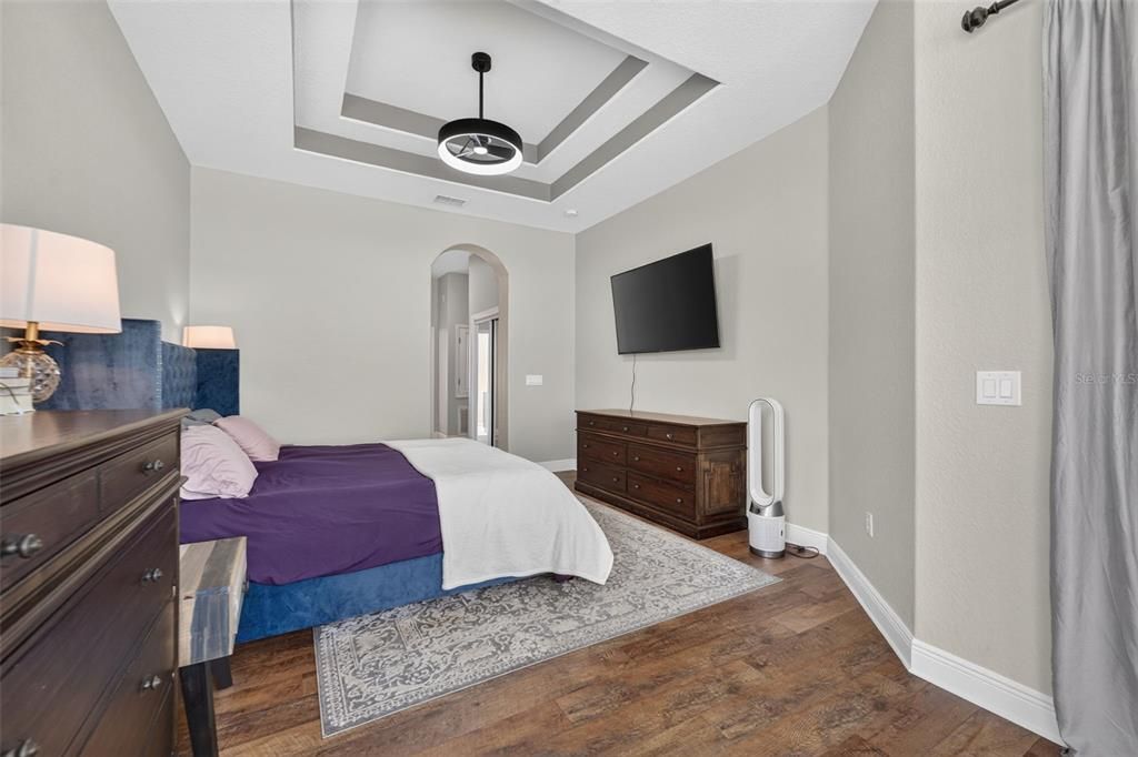 For Sale: $735,000 (4 beds, 3 baths, 2817 Square Feet)