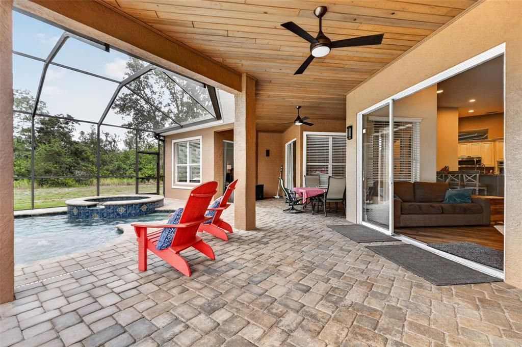 For Sale: $735,000 (4 beds, 3 baths, 2817 Square Feet)