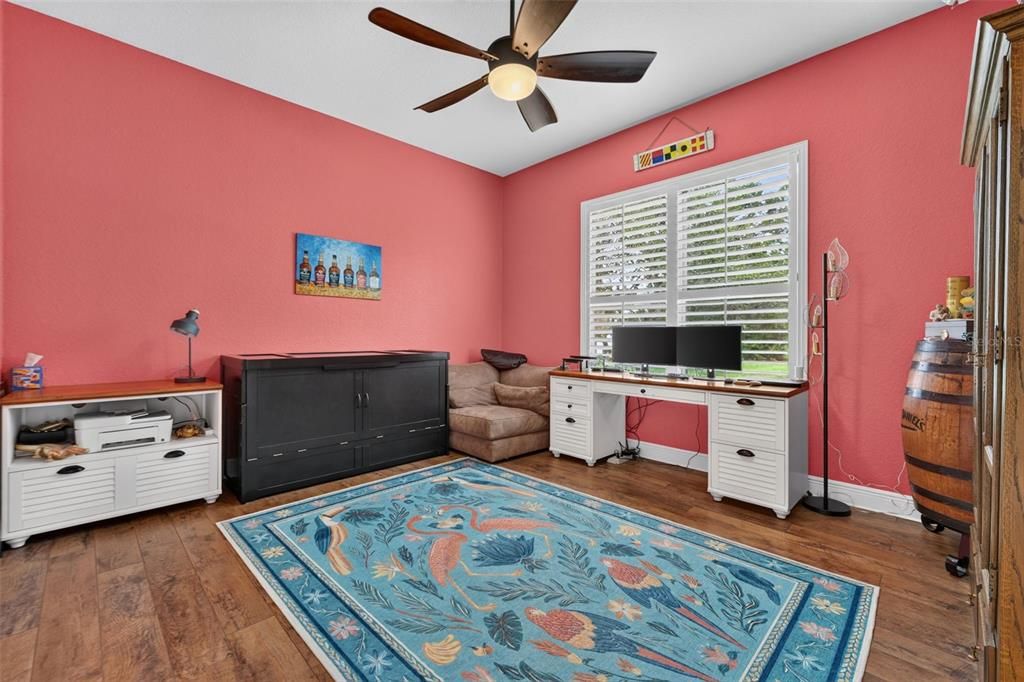For Sale: $735,000 (4 beds, 3 baths, 2817 Square Feet)