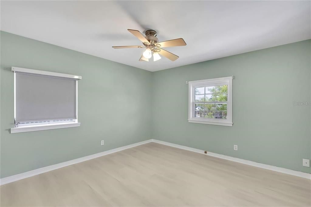For Rent: $2,950 (3 beds, 2 baths, 1598 Square Feet)
