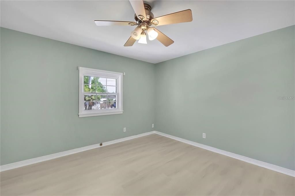 For Rent: $2,950 (3 beds, 2 baths, 1598 Square Feet)