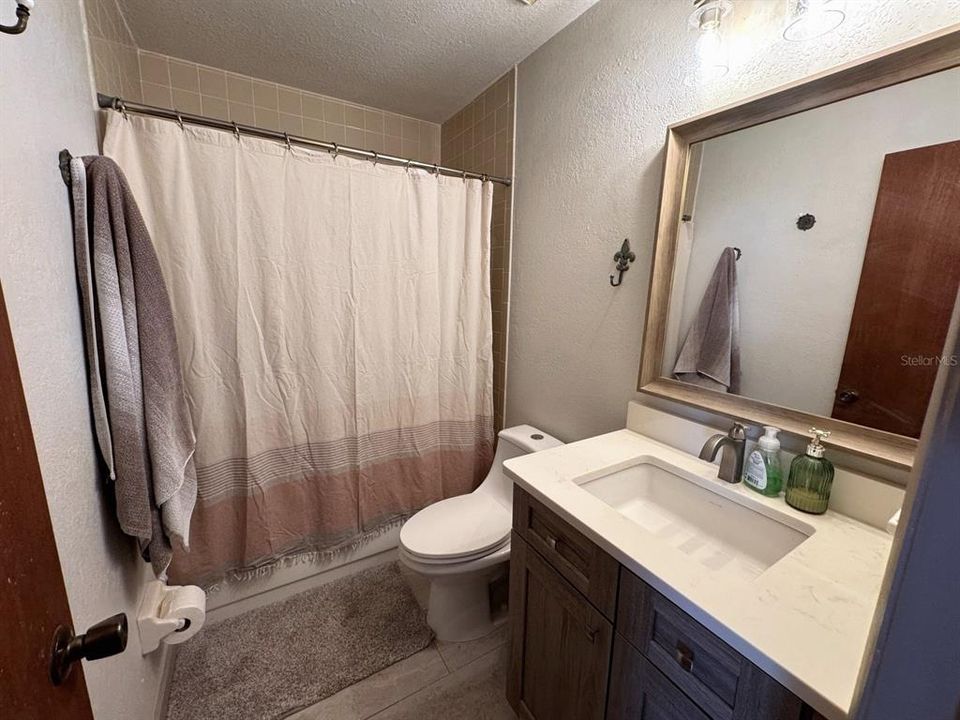 For Sale: $159,900 (3 beds, 2 baths, 1080 Square Feet)