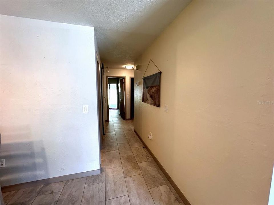 For Sale: $159,900 (3 beds, 2 baths, 1080 Square Feet)