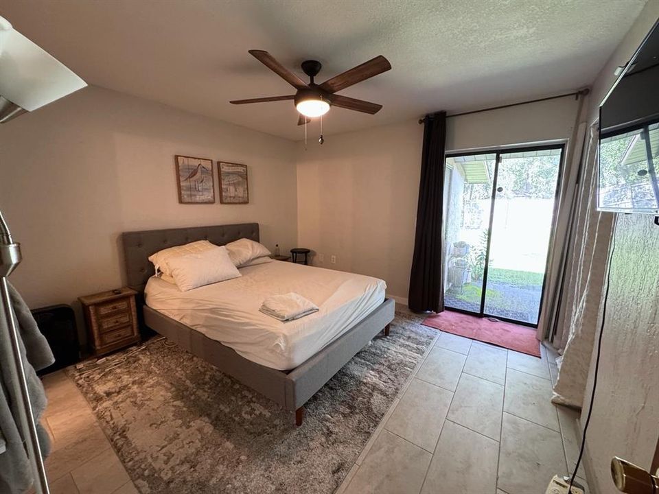 For Sale: $159,900 (3 beds, 2 baths, 1080 Square Feet)