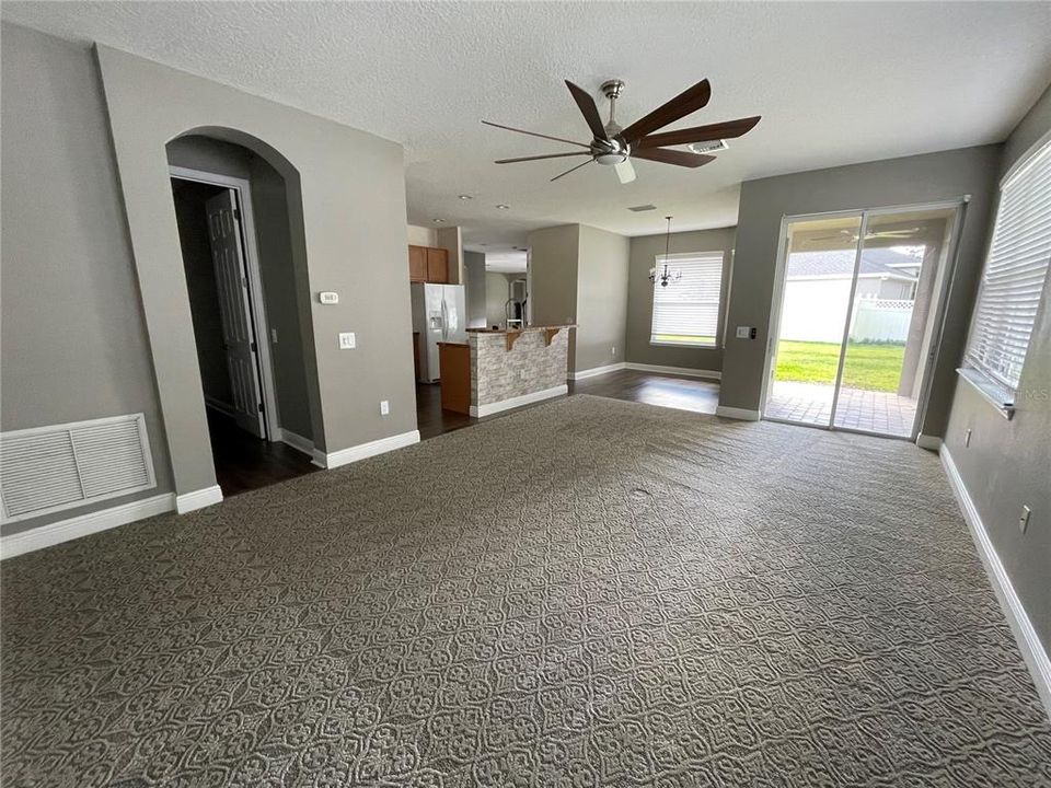 For Rent: $3,500 (4 beds, 3 baths, 2934 Square Feet)