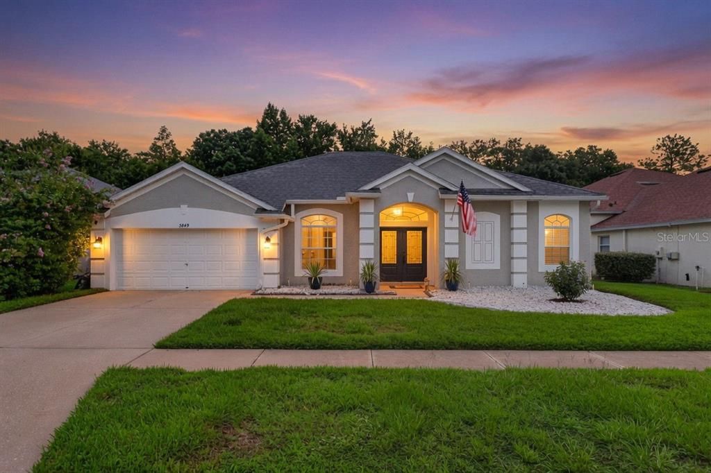 For Sale: $589,900 (4 beds, 3 baths, 2585 Square Feet)