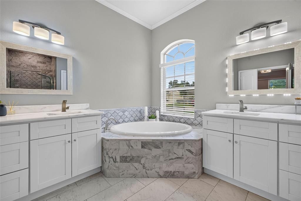 For Sale: $589,900 (4 beds, 3 baths, 2585 Square Feet)