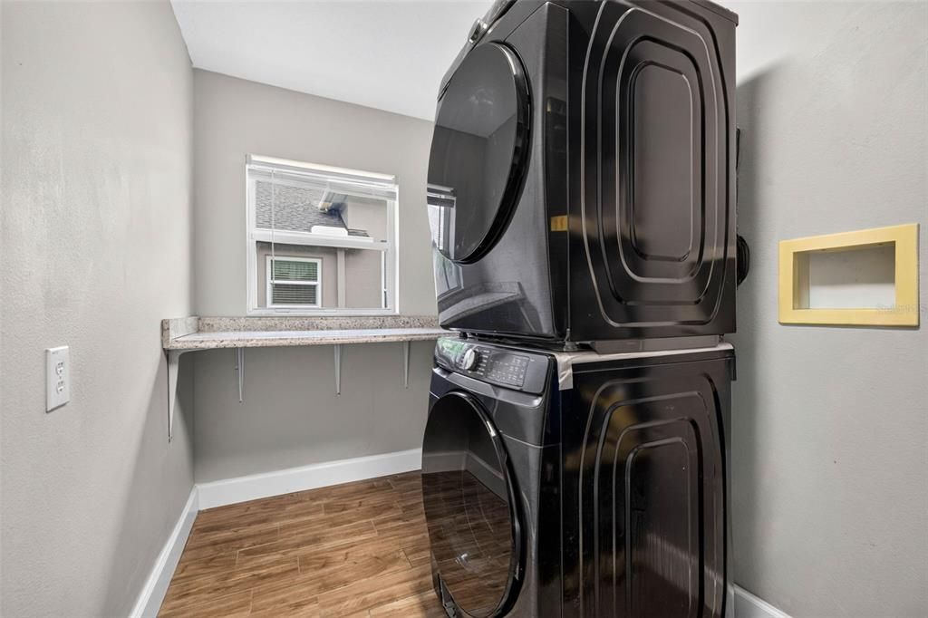 For Sale: $589,900 (4 beds, 3 baths, 2585 Square Feet)