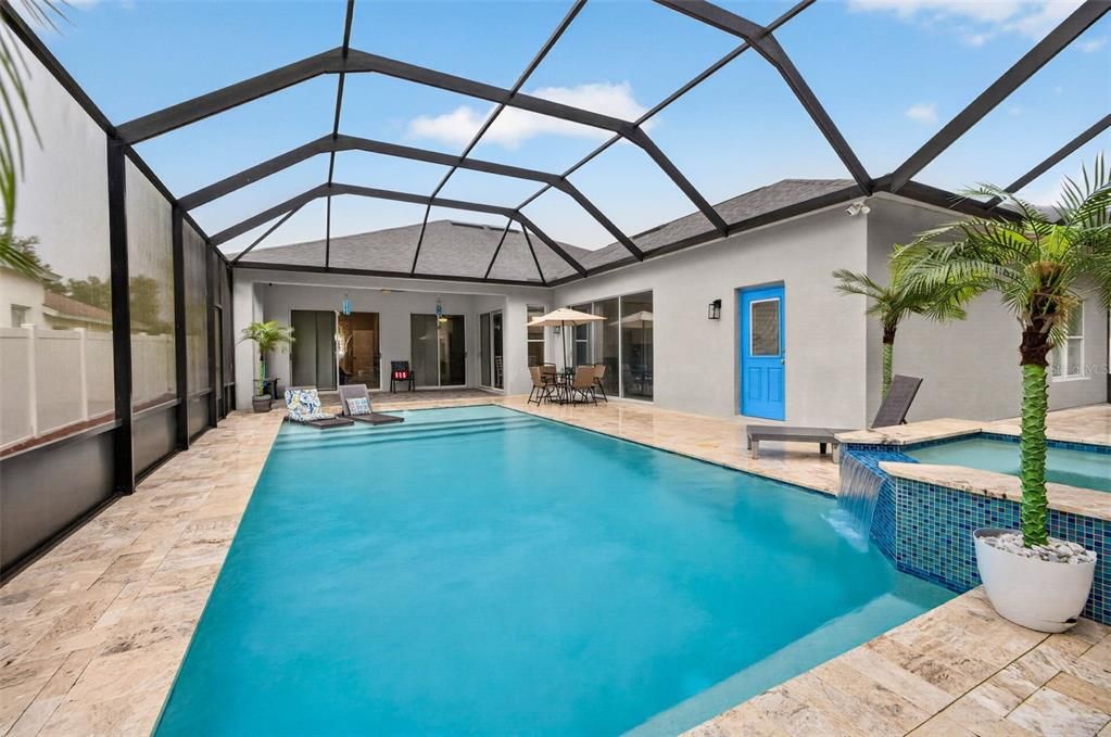 For Sale: $589,900 (4 beds, 3 baths, 2585 Square Feet)