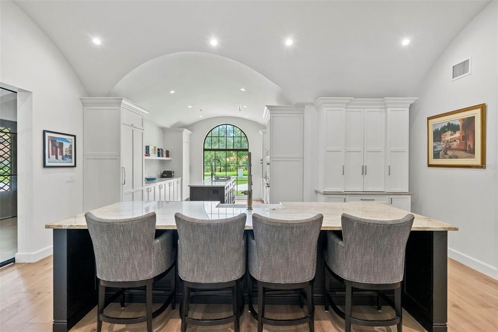En Venta: $2,000,000 (4 camas, 4 baños, 4805 Pies cuadrados)