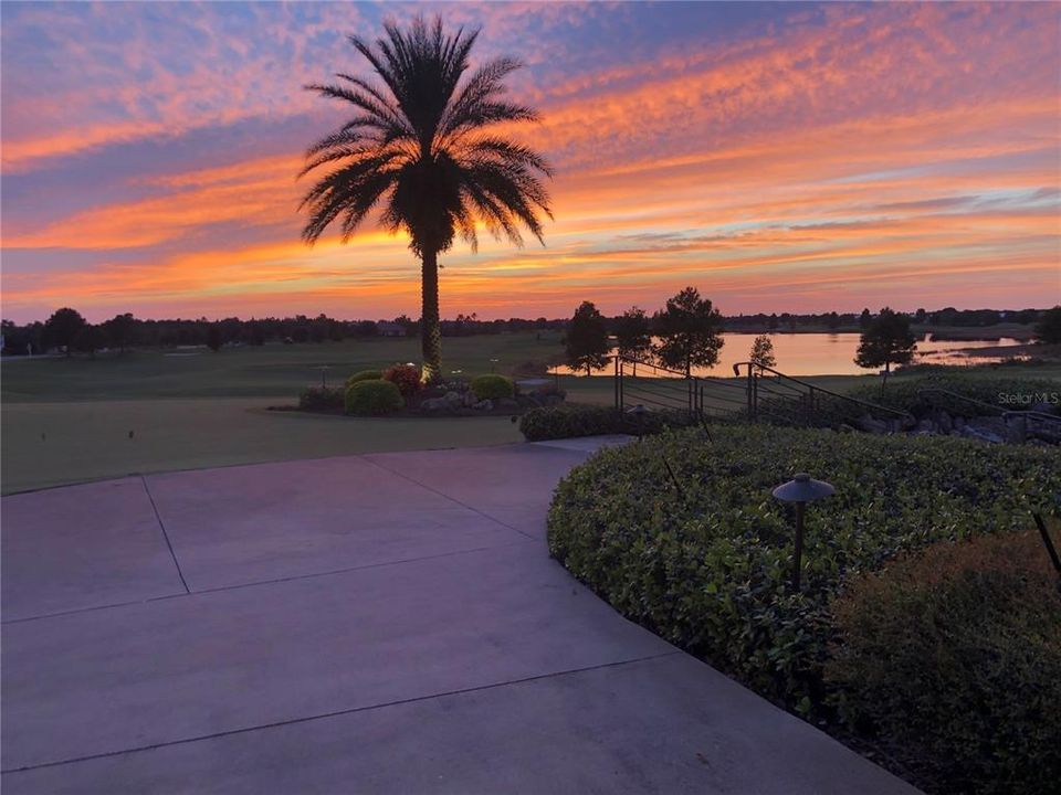 For Sale: $449,000 (3 beds, 2 baths, 1679 Square Feet)