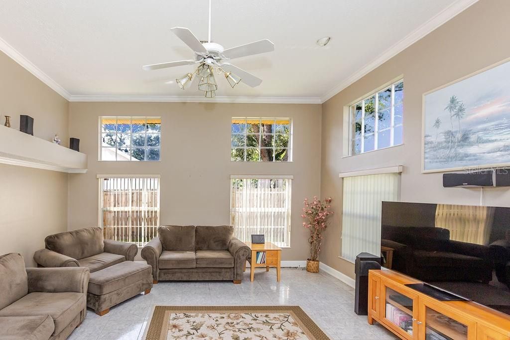 For Sale: $459,000 (4 beds, 2 baths, 2484 Square Feet)