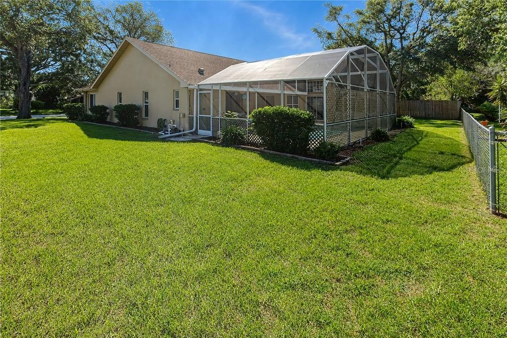 For Sale: $459,000 (4 beds, 2 baths, 2484 Square Feet)