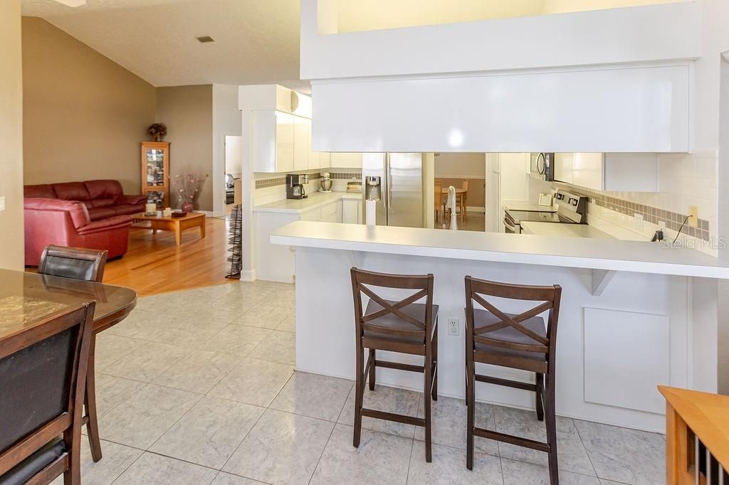 For Sale: $459,000 (4 beds, 2 baths, 2484 Square Feet)
