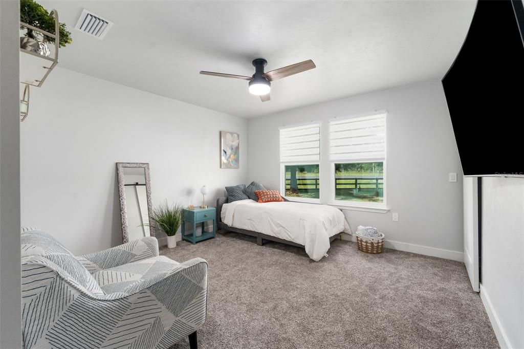 For Sale: $535,000 (4 beds, 3 baths, 2119 Square Feet)