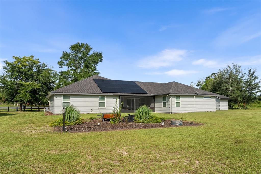 For Sale: $535,000 (4 beds, 3 baths, 2119 Square Feet)