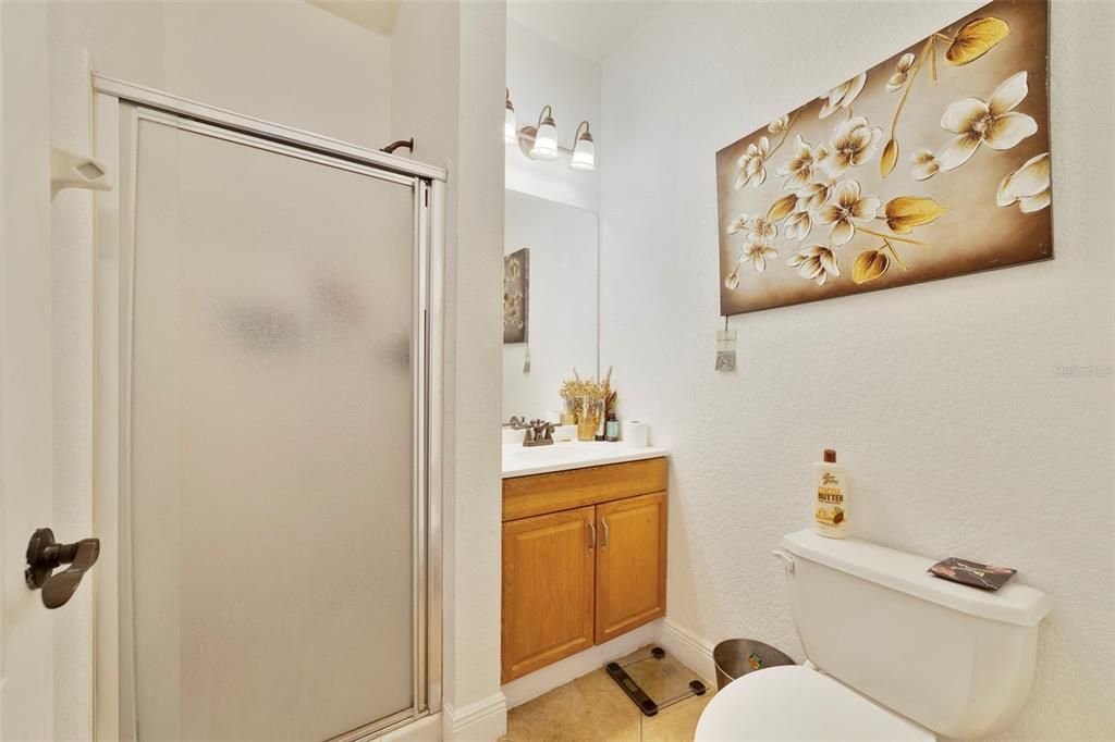 For Sale: $194,900 (3 beds, 3 baths, 1398 Square Feet)