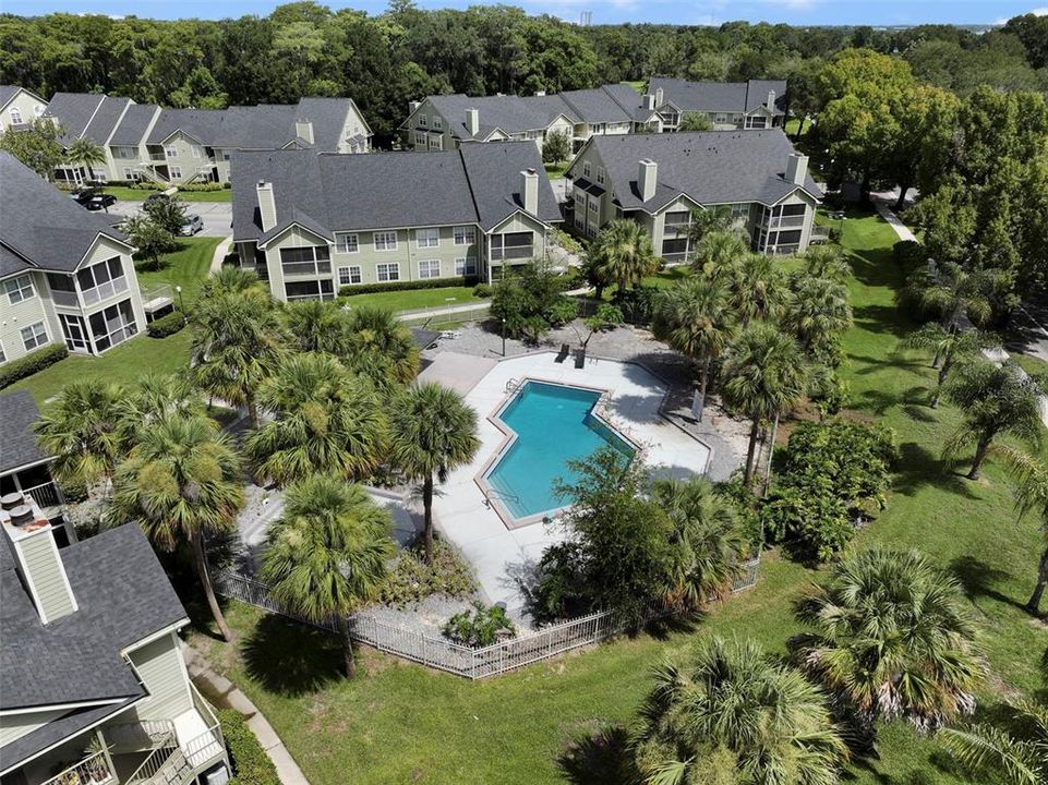 For Sale: $194,900 (3 beds, 3 baths, 1398 Square Feet)
