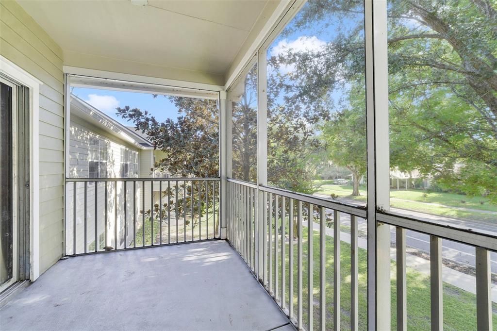 For Sale: $194,900 (3 beds, 3 baths, 1398 Square Feet)