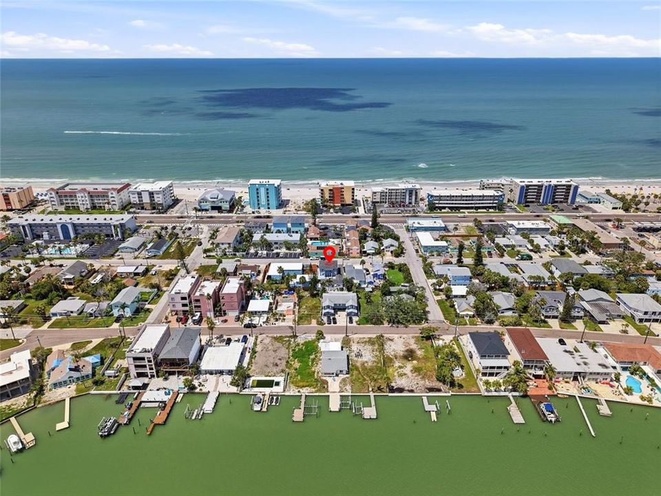 En Venta: $1,300,000 (5 camas, 0 baños, 2908 Pies cuadrados)