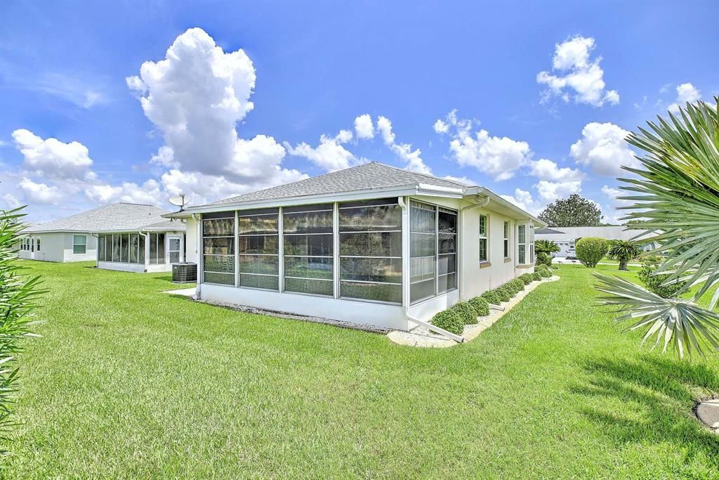 Active With Contract: $260,000 (2 beds, 2 baths, 1658 Square Feet)