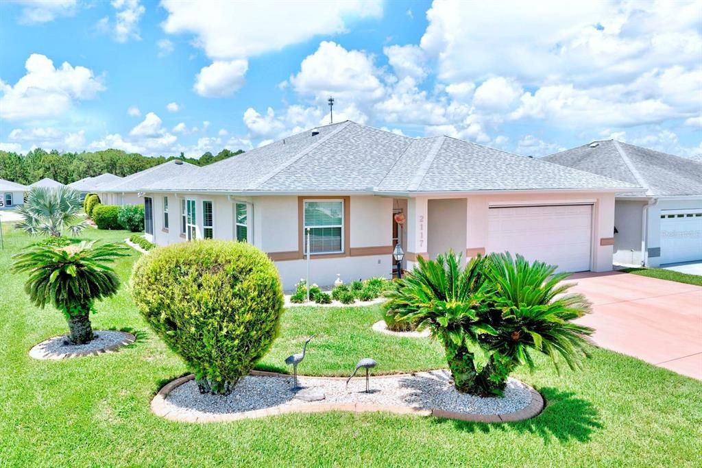 Active With Contract: $260,000 (2 beds, 2 baths, 1658 Square Feet)