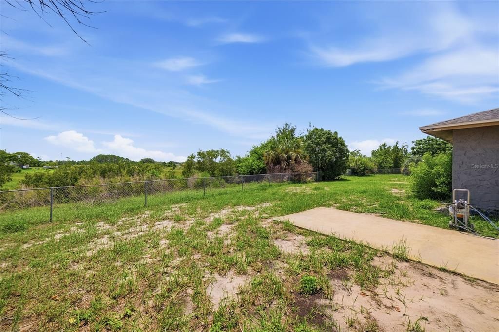 For Sale: $299,900 (4 beds, 2 baths, 1823 Square Feet)