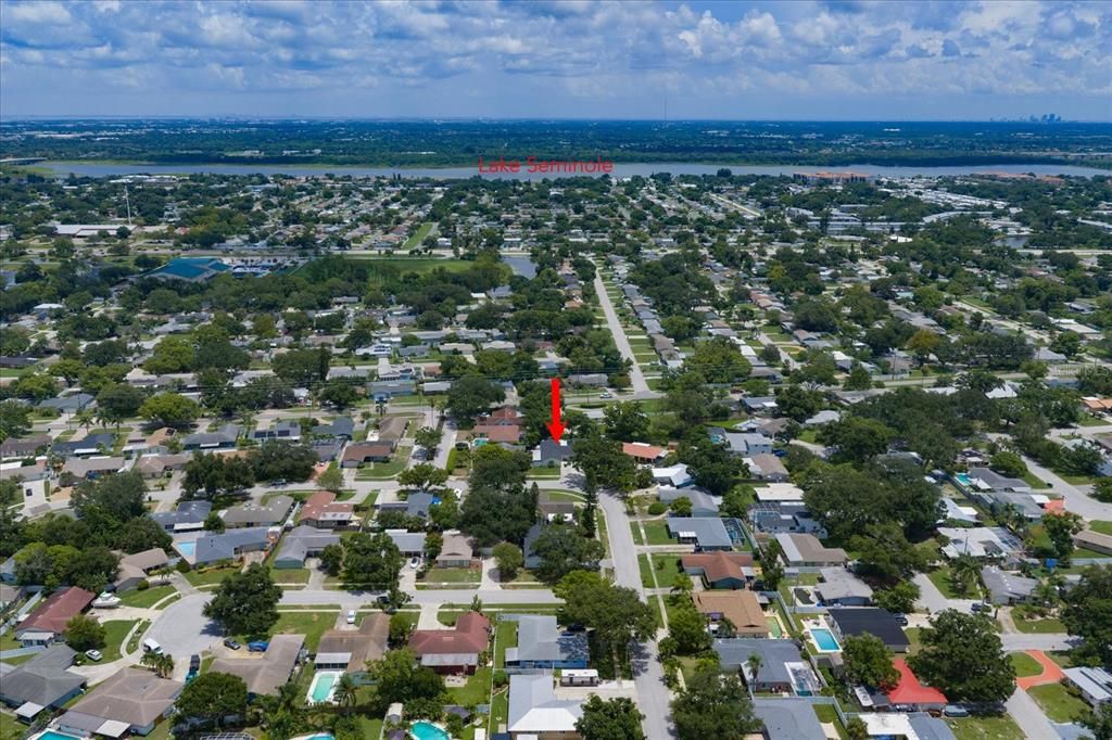 Activo con contrato: $579,000 (3 camas, 2 baños, 1467 Pies cuadrados)