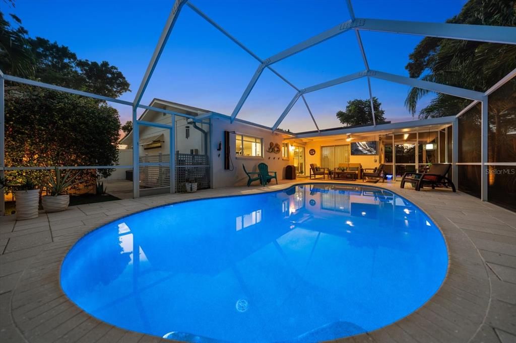 Activo con contrato: $579,000 (3 camas, 2 baños, 1467 Pies cuadrados)