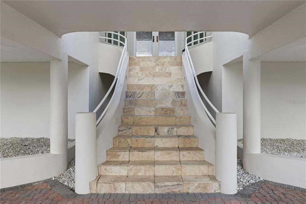 For Sale: $8,190,000 (5 beds, 4 baths, 5095 Square Feet)