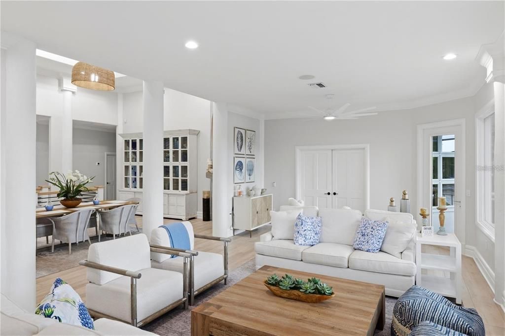 For Sale: $8,190,000 (5 beds, 4 baths, 5095 Square Feet)