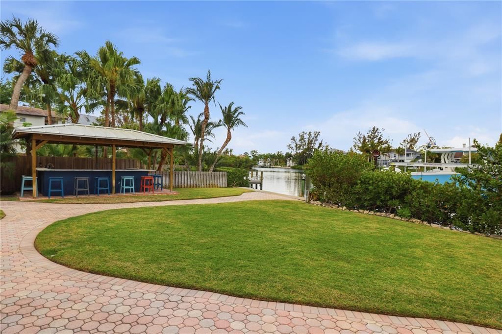 For Sale: $8,190,000 (5 beds, 4 baths, 5095 Square Feet)