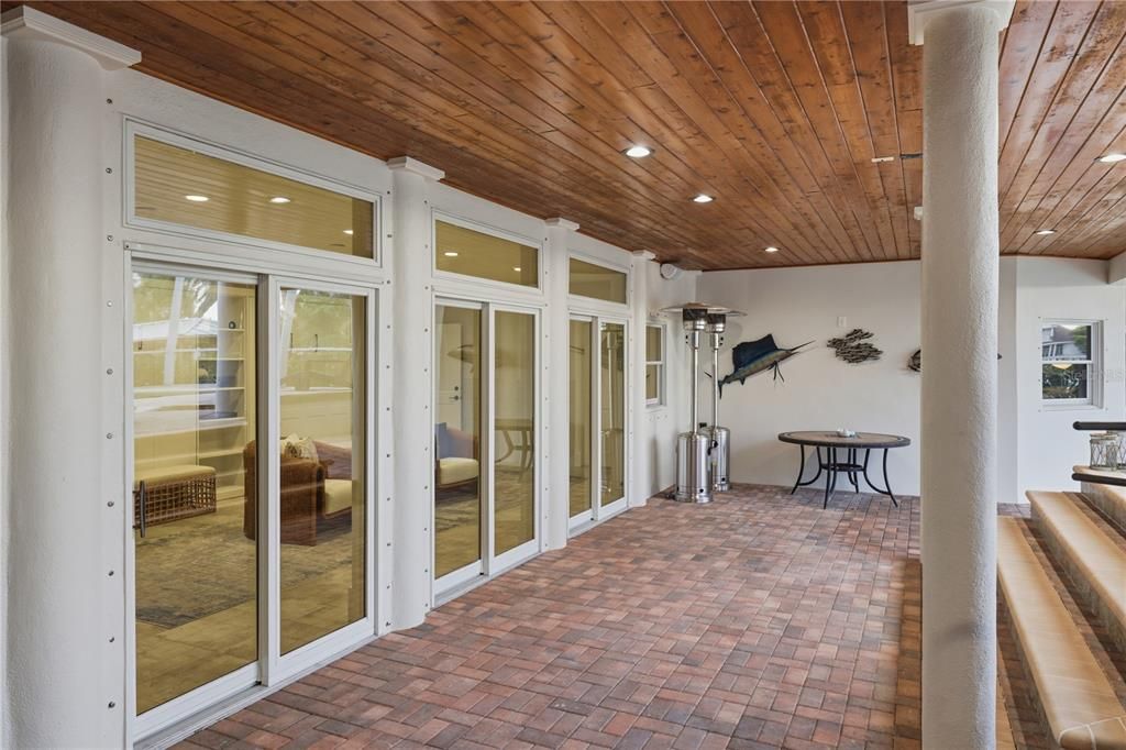 For Sale: $8,190,000 (5 beds, 4 baths, 5095 Square Feet)
