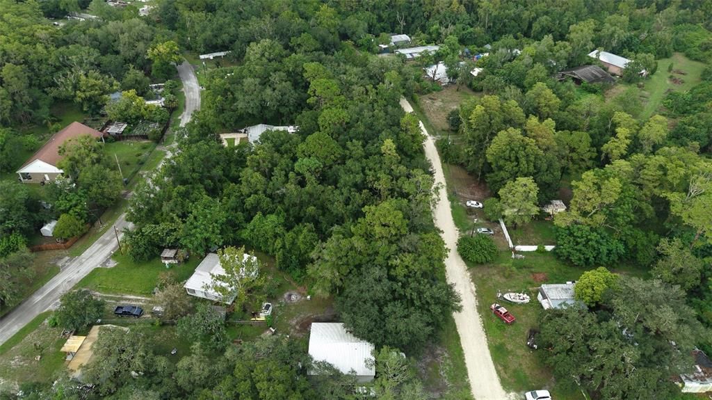На продажу: $23,000 (0.35 acres)