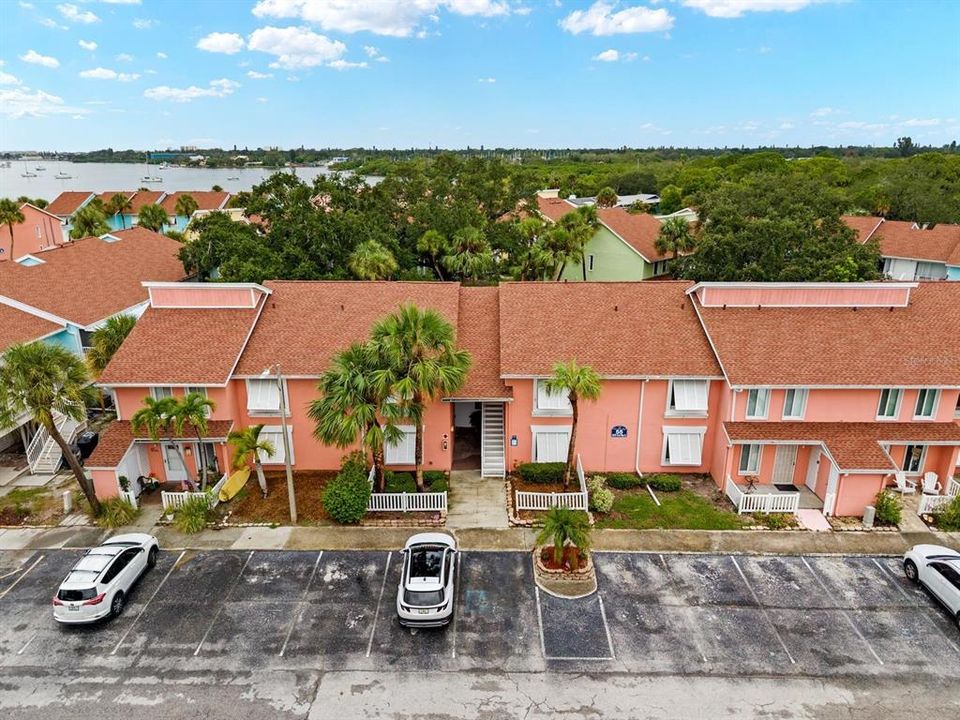 En Venta: $325,000 (2 camas, 2 baños, 1375 Pies cuadrados)
