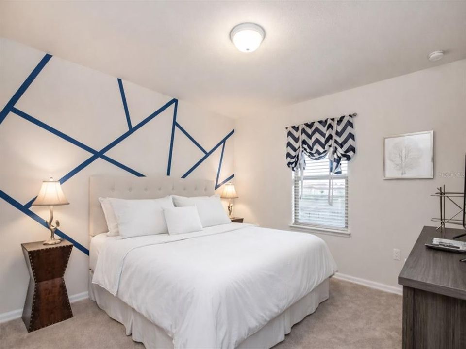 For Rent: $3,500 (7 beds, 5 baths, 3314 Square Feet)
