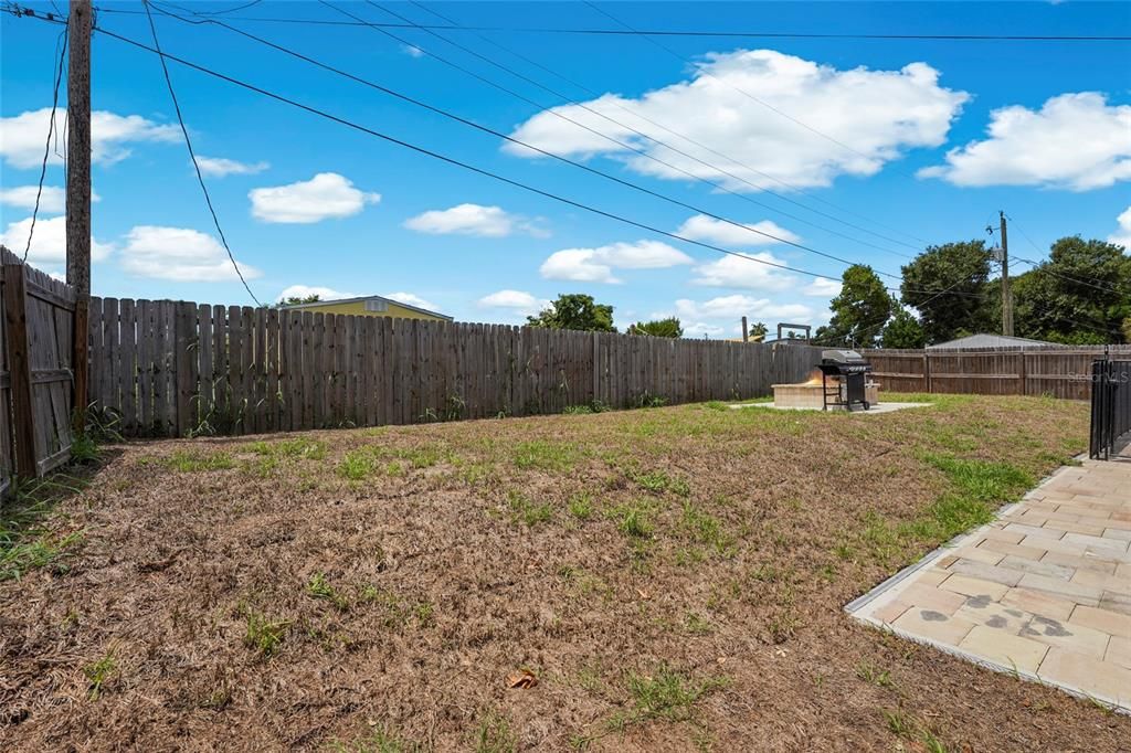 For Sale: $424,950 (3 beds, 2 baths, 1086 Square Feet)