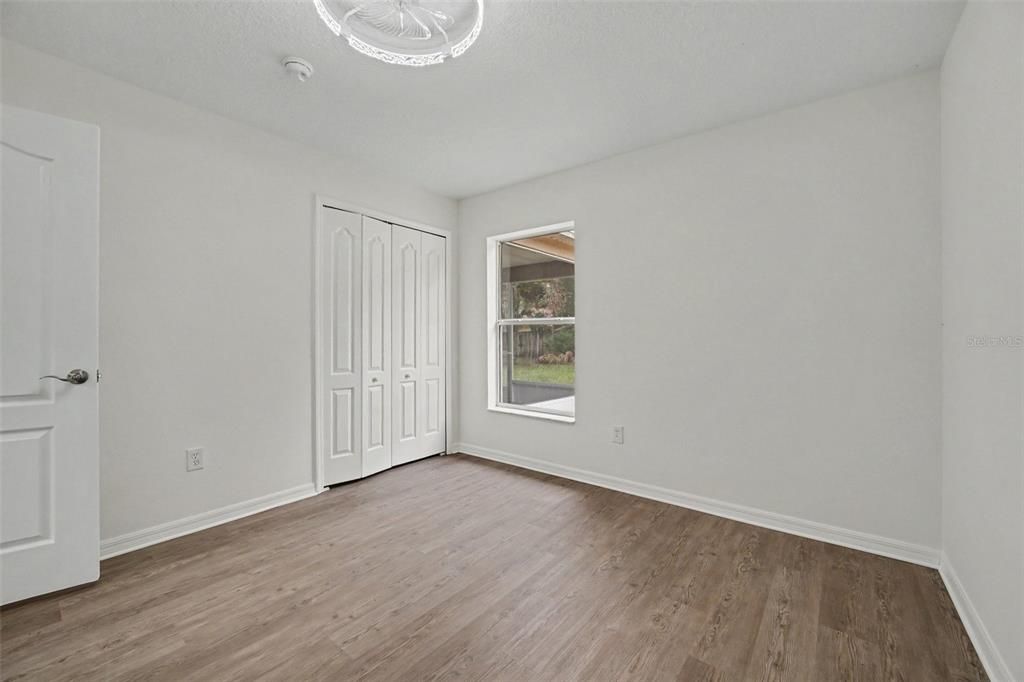 For Rent: $1,900 (3 beds, 2 baths, 1184 Square Feet)