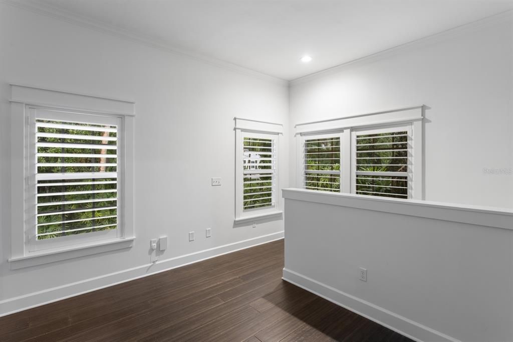 En Venta: $1,749,000 (4 camas, 4 baños, 3601 Pies cuadrados)