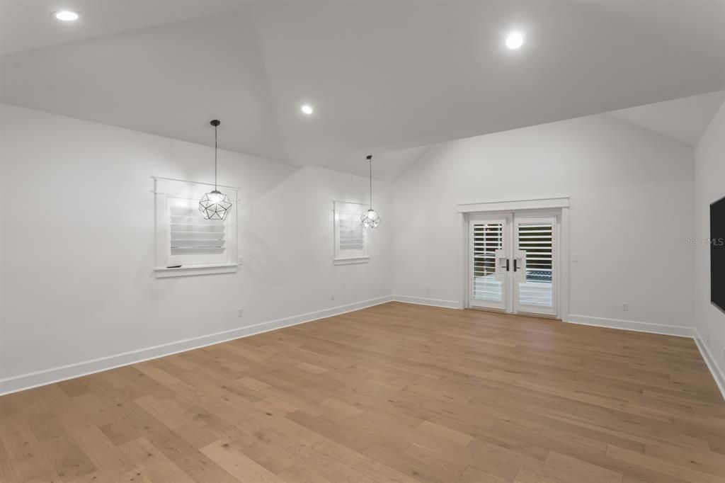 En Venta: $1,749,000 (4 camas, 4 baños, 3601 Pies cuadrados)