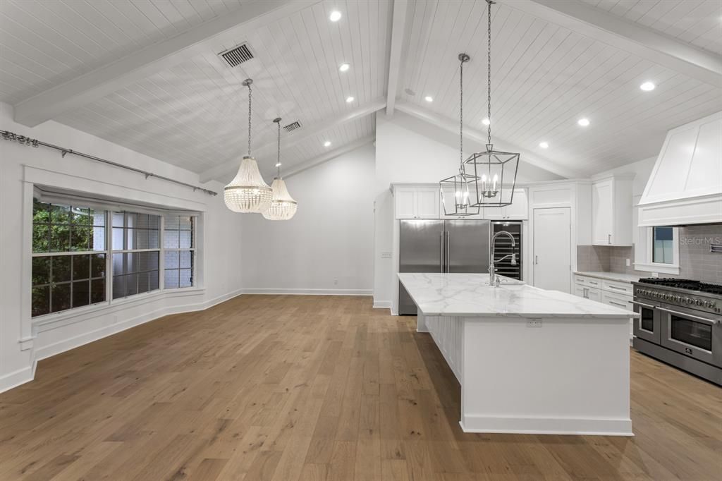 En Venta: $1,749,000 (4 camas, 4 baños, 3601 Pies cuadrados)