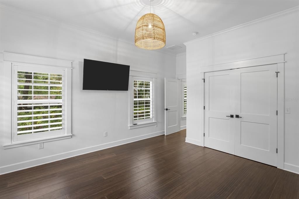 En Venta: $1,749,000 (4 camas, 4 baños, 3601 Pies cuadrados)