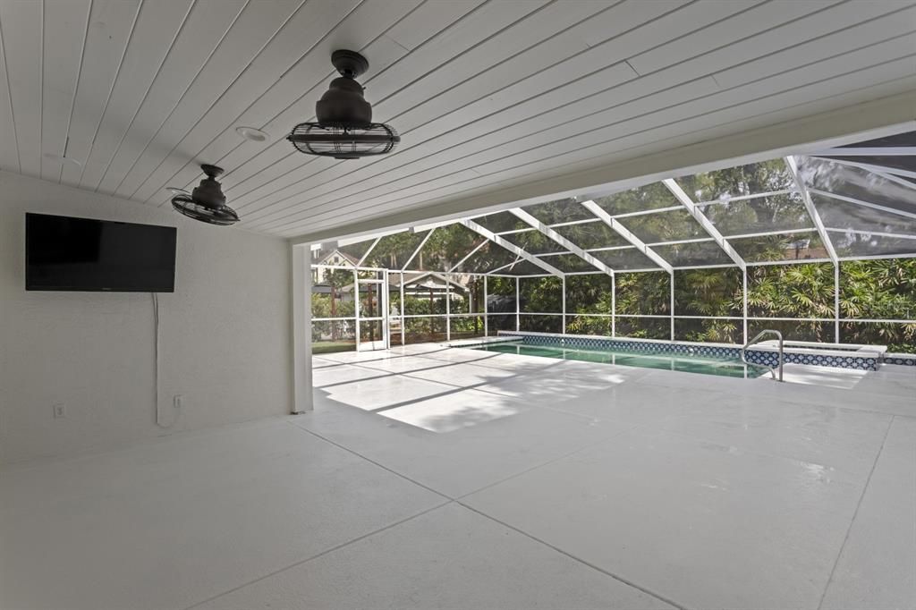 En Venta: $1,749,000 (4 camas, 4 baños, 3601 Pies cuadrados)