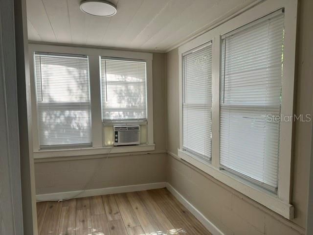 En Venta: $266,900 (3 camas, 2 baños, 1136 Pies cuadrados)