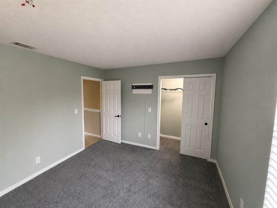 待售: $348,000 (2 贝兹, 2 浴室, 1496 平方英尺)
