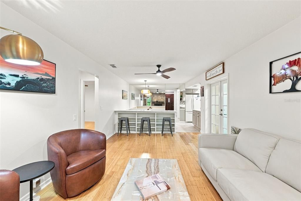 For Sale: $514,999 (3 beds, 2 baths, 1669 Square Feet)