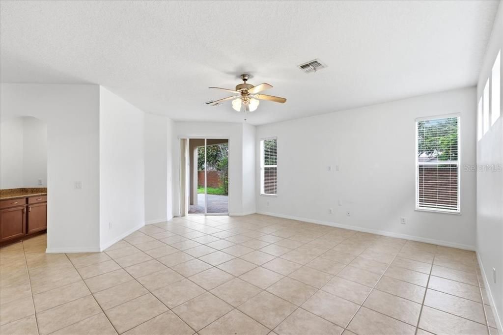 For Sale: $625,000 (4 beds, 3 baths, 2837 Square Feet)