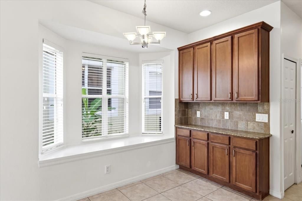 For Sale: $625,000 (4 beds, 3 baths, 2837 Square Feet)